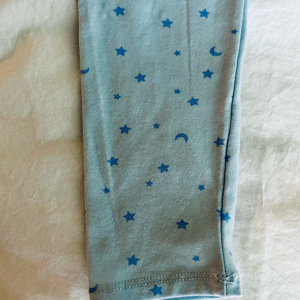 Disney Princess Two Pc. Long-Sleeve Pants Set for Size 5 Girls. - Picture 10 of 14